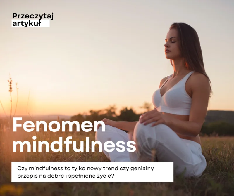 Fenomen mindfulness, medytująca kobieta